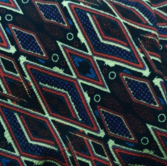 Lula Roe Skirt - Picture 4 of 4